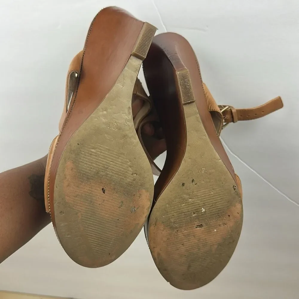 Guess WGFRANCIE Brown Leather Wedge Open Toe Strappy Sandals Women's Sz 10M